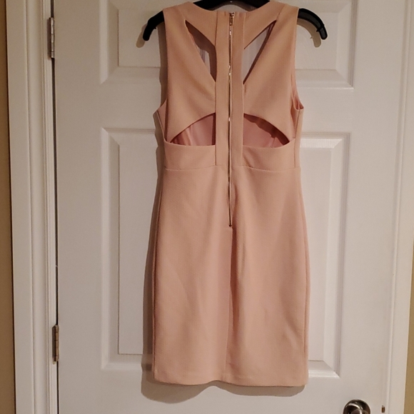 Light pink mini bodycon dress - Picture 3 of 6